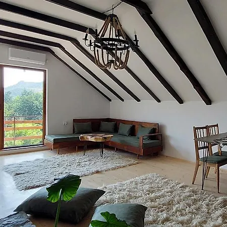 Ramonda Appartement *